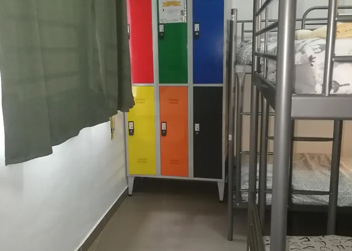 Lagos City Center Guest House & Hostel