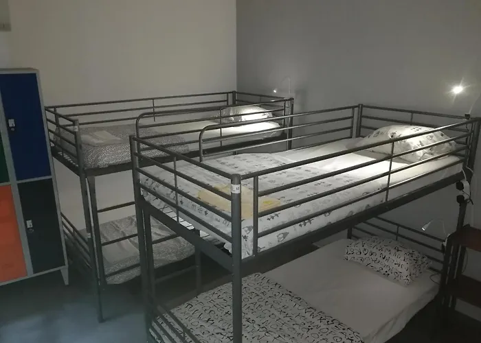 Lagos City Center Guest House & Hostel